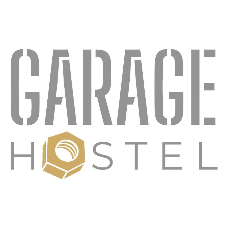 Garage Hostel Nova Gorica Ngoại thất bức ảnh
